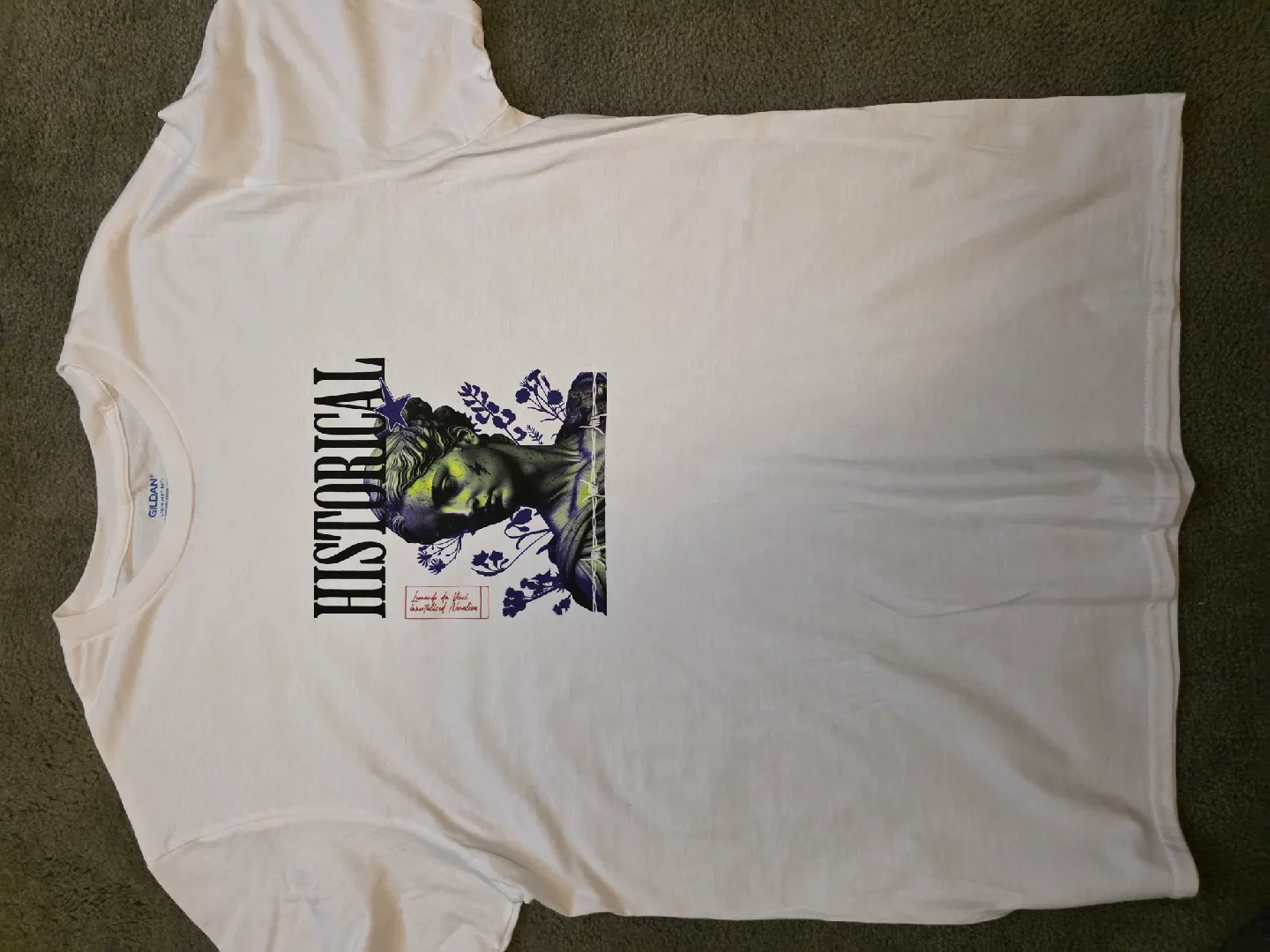 Graphic T-Shirts - Size M image indicator(2)