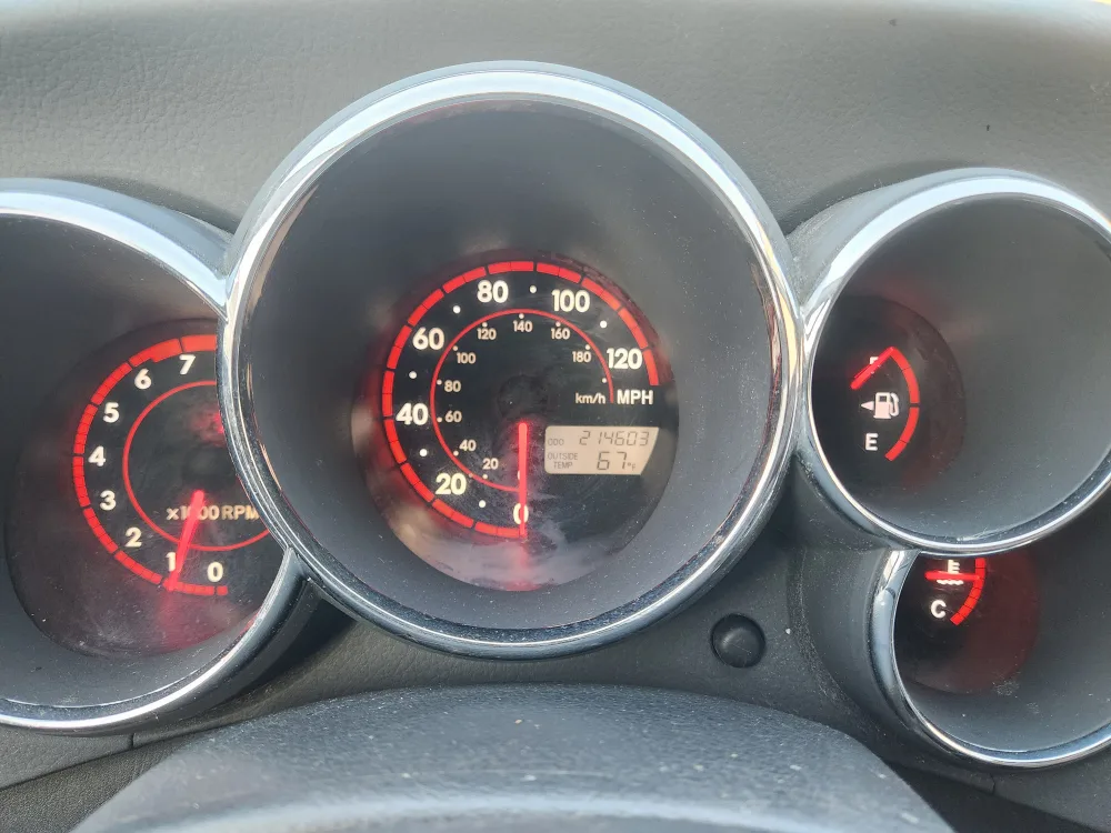 2006 Pontiac Vibe   same as Toyota matrix image indicator(10)