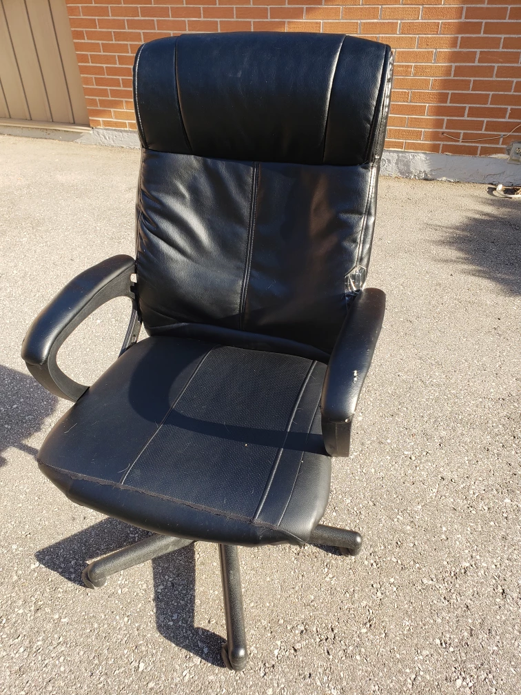 Black Leather Office Chair