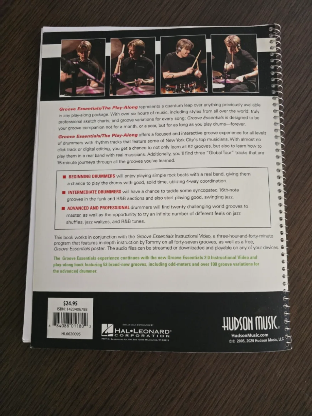 Groove Essentials 1.0 Drum Play-Along Book image indicator(2)