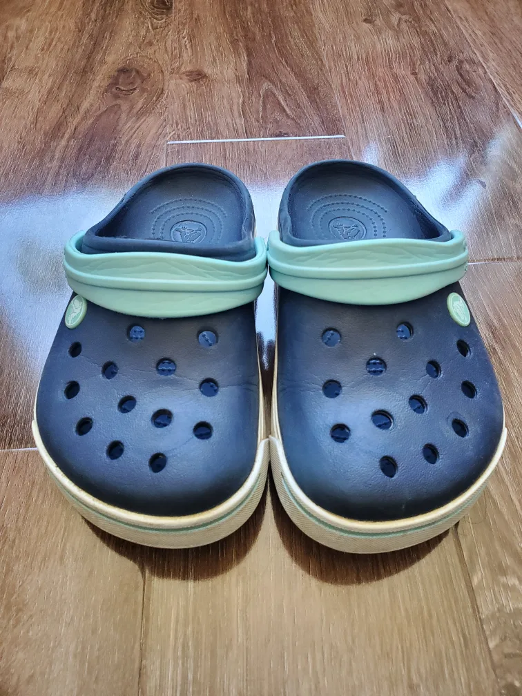 Crocs Kids' J1 thumbnail