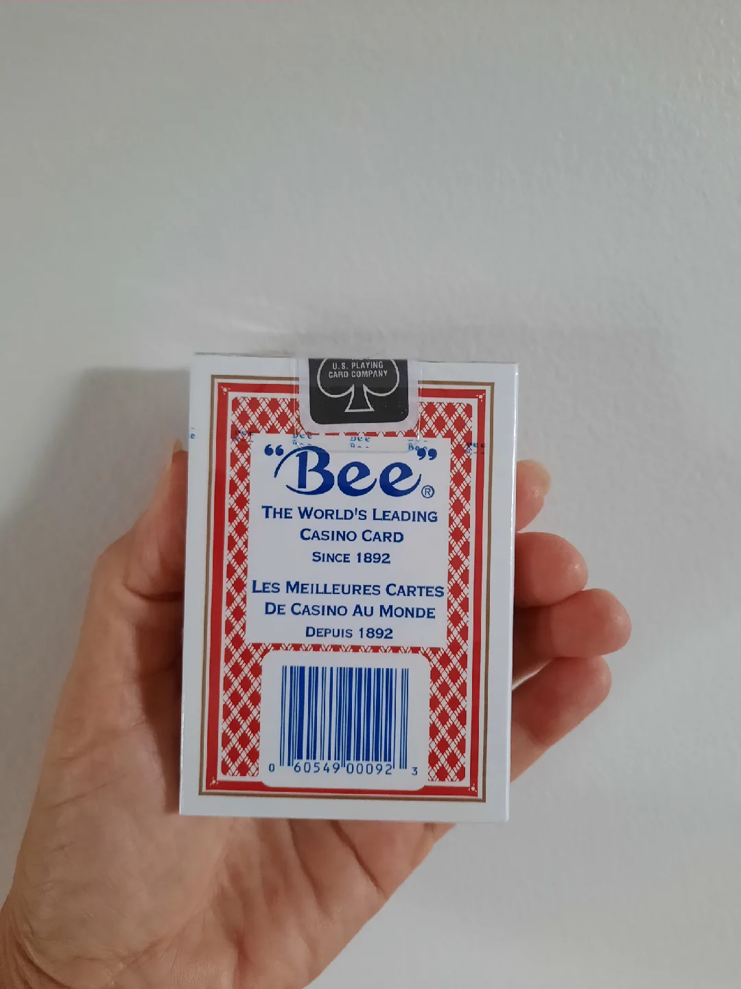 Bee Premium Casino Playing Cards - New image indicator(2)