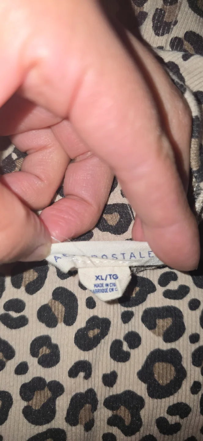 Aeropostale Leopard Print Top - Size XL image indicator(2)