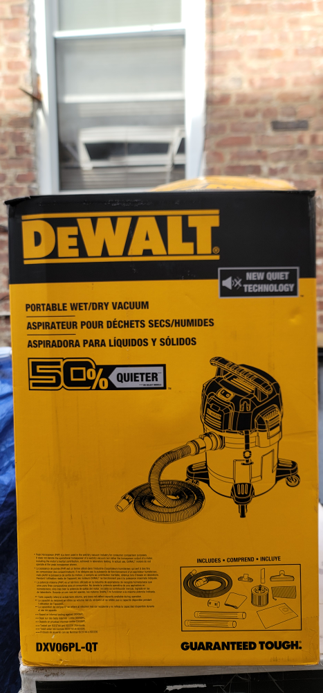 DEWALT Stealthsonic Portable Wet/Dry Vacuum - New in Box!