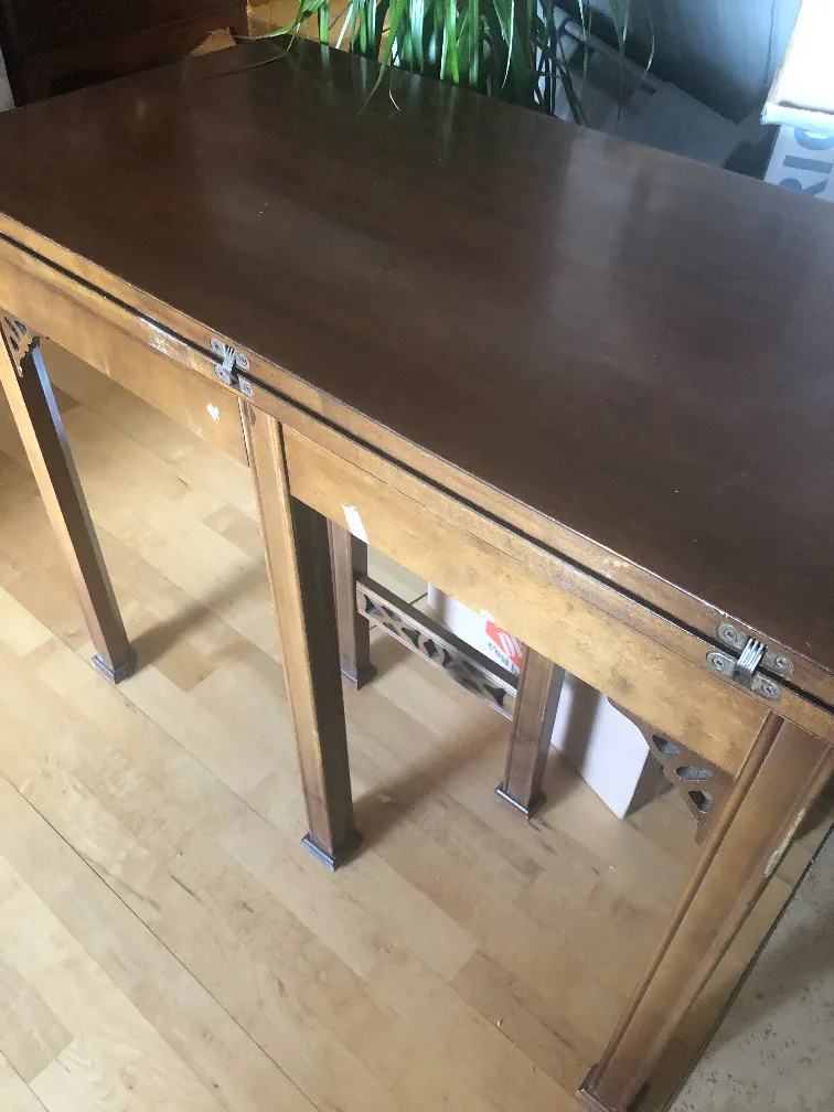 MCM Knechtel table image indicator(9)