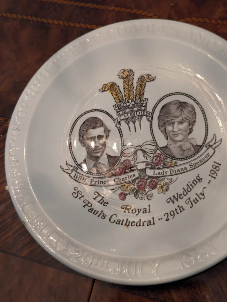 Royal Wedding Commemorative Plate thumbnail