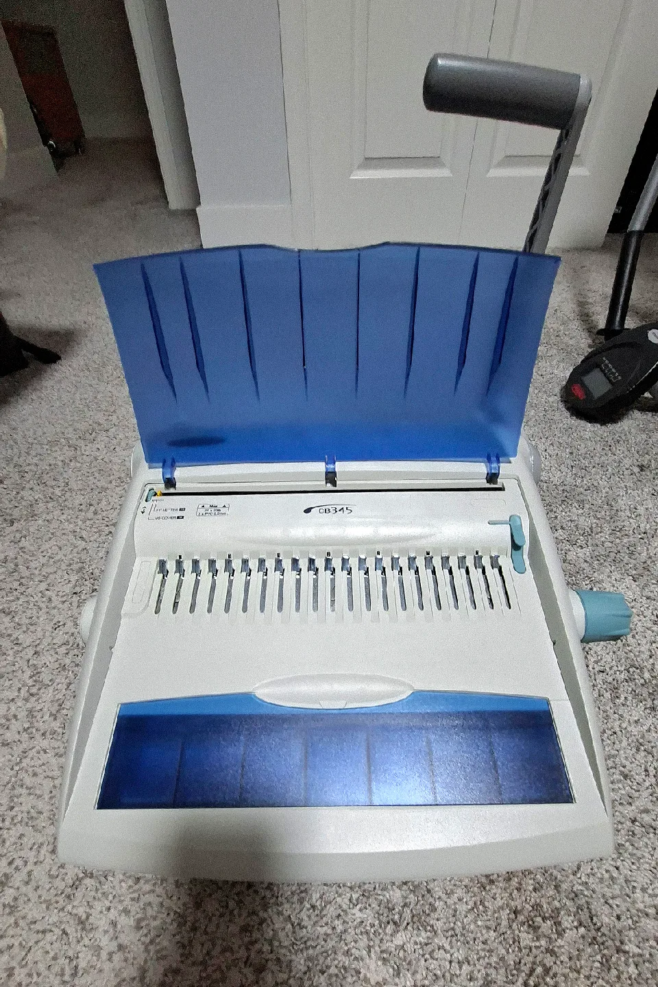 Wilson Jones CB345 Binding Machine image indicator(2)