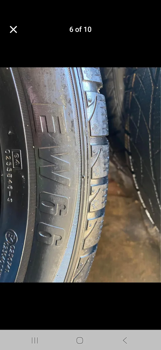 Set of 4 EVERGREEN winter tires rims (215 55 17) image indicator(6)