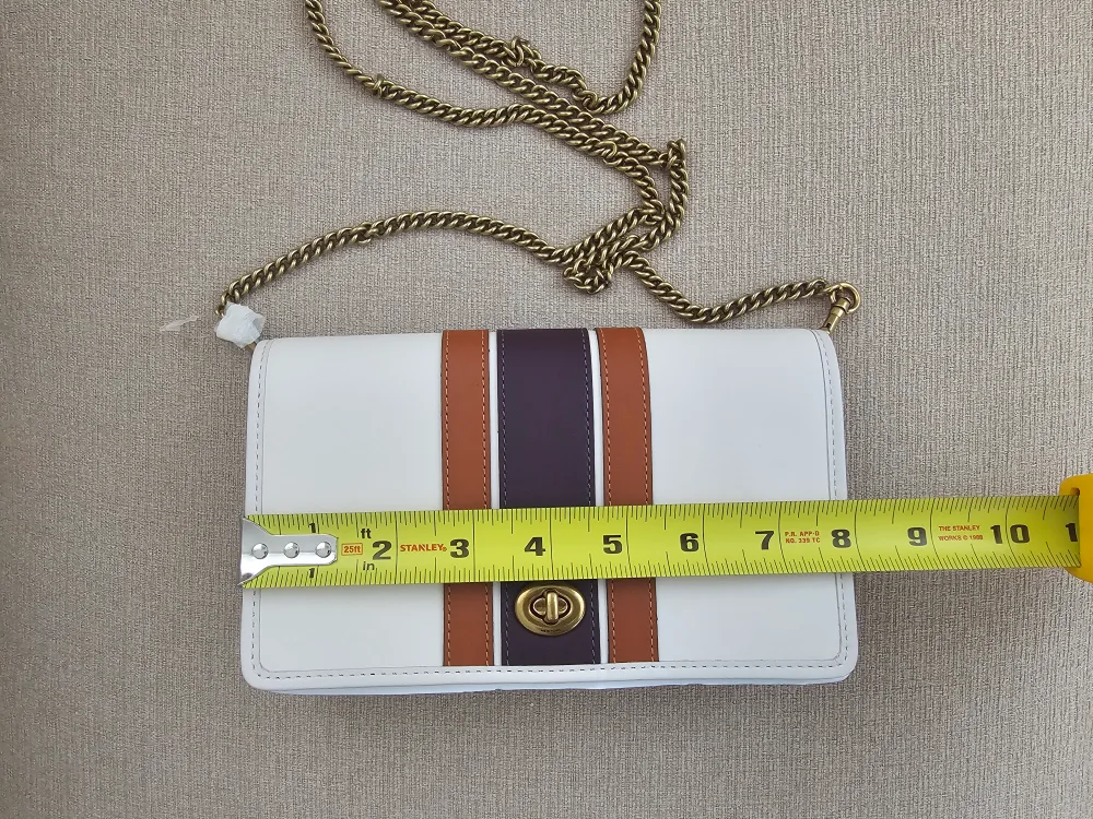 BNWT Authentic Coach Leather Chain Crossbody Bag image indicator(8)