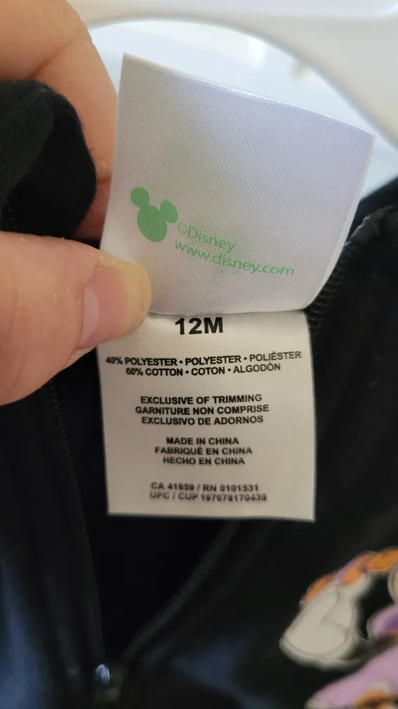 Minnie Mouse Halloween Sweater image indicator(4)