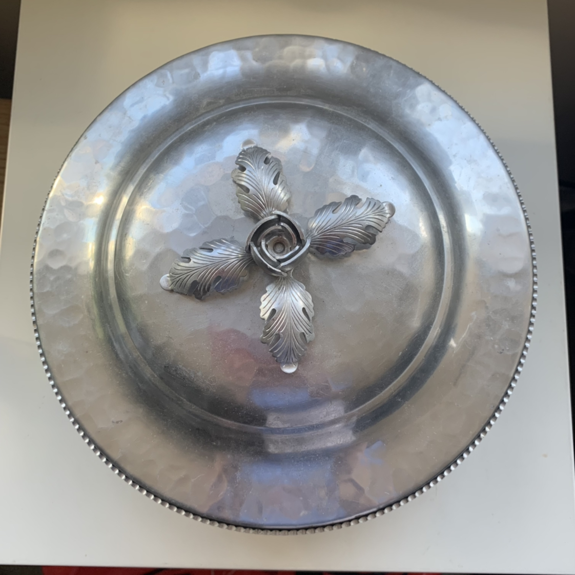 Vintage bowl with lid - photo 3