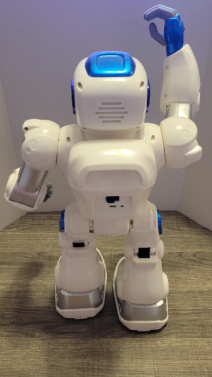 FutureX Rhythm Bot Robot - White & Blue image indicator(4)