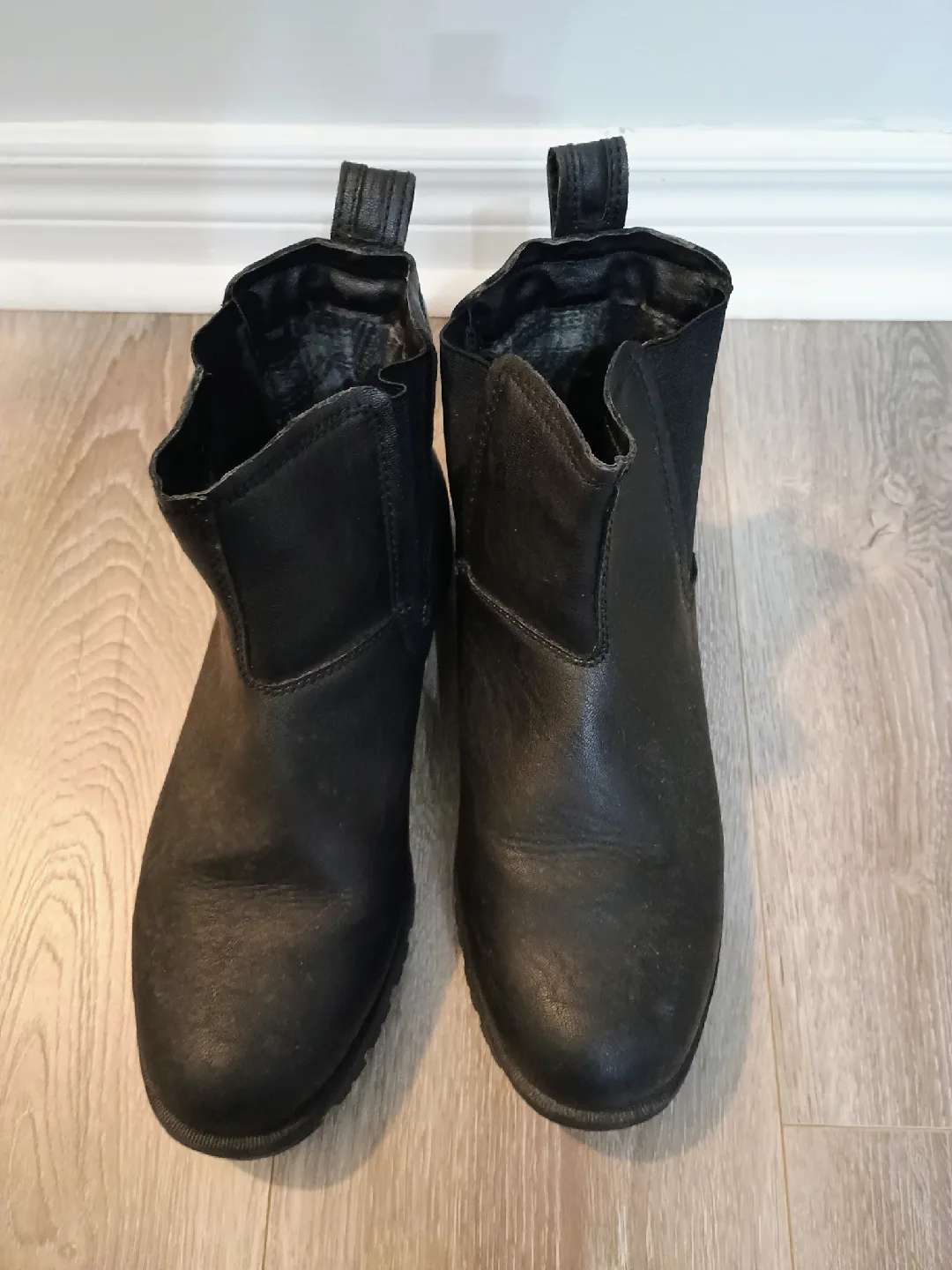 Blundstone Style Black Leather Boots image indicator(2)