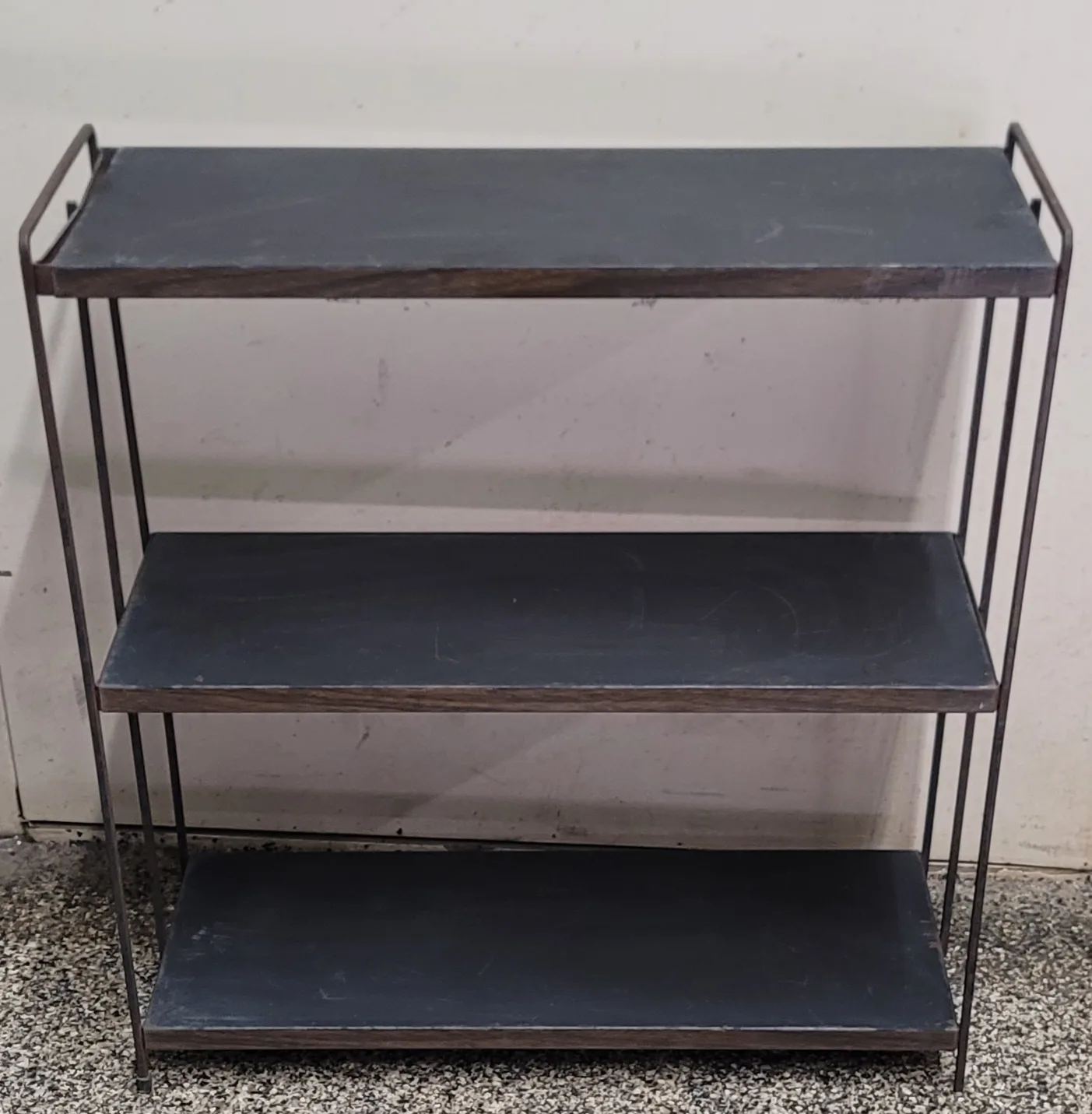 3-shoe Shelf - Black image indicator(2)