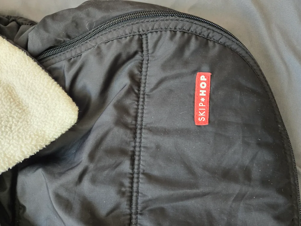 Skip Hop Stroll & Go Three-Season Footmuff - Black thumbnail