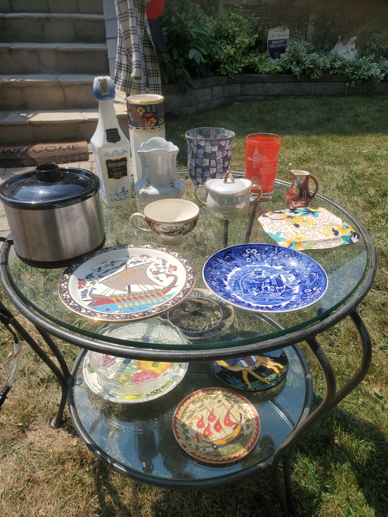 Glass table  ( 2-tier) - photo 3