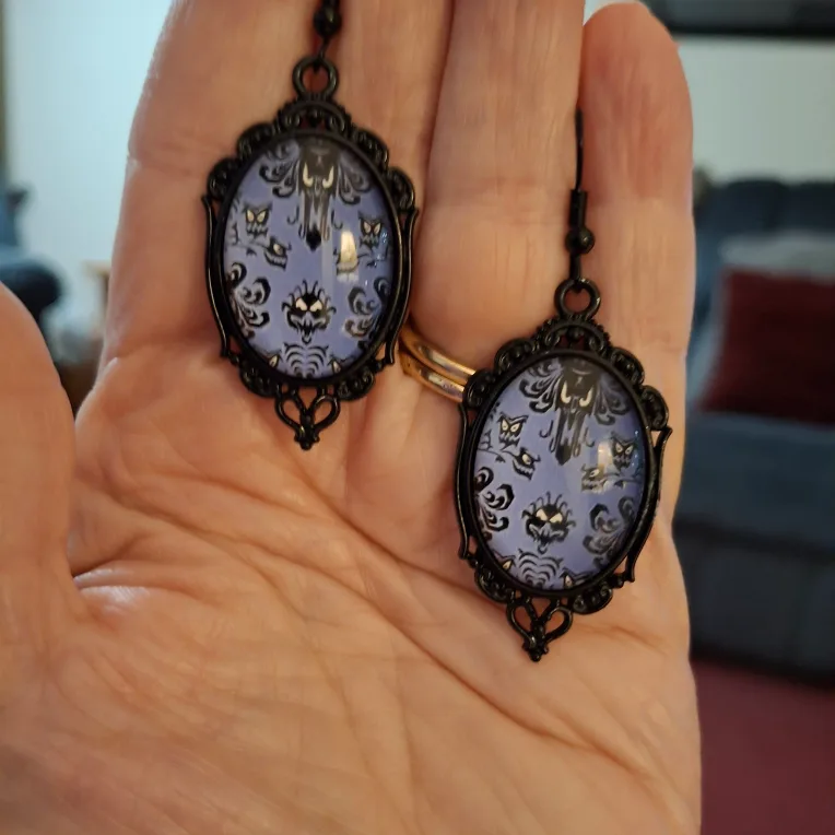 Haunted Mansion Earrings image indicator(2)