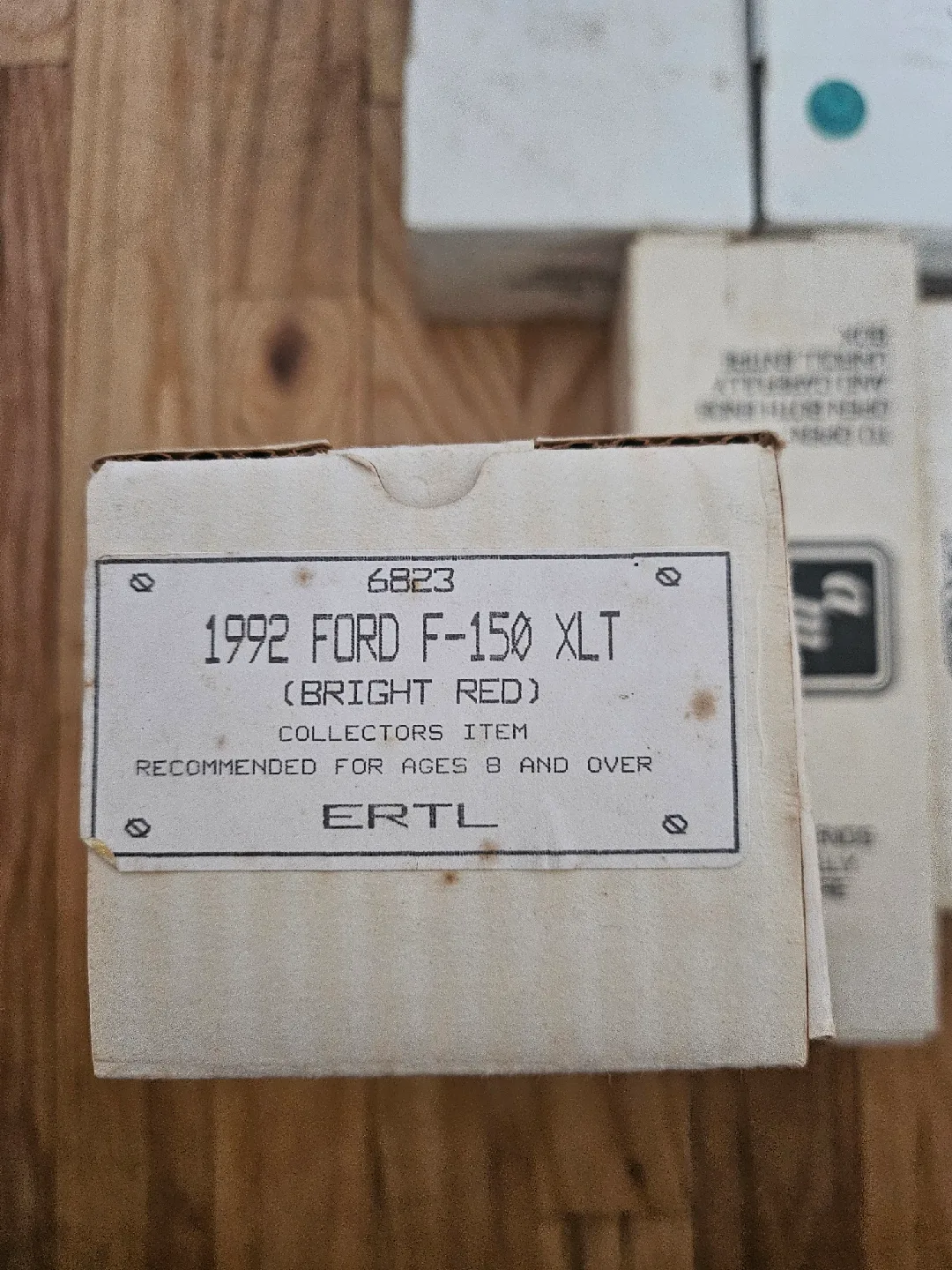 PROMO MODELS image indicator(2)