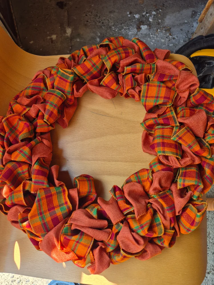 Handmade Fall Plaid Wreath thumbnail