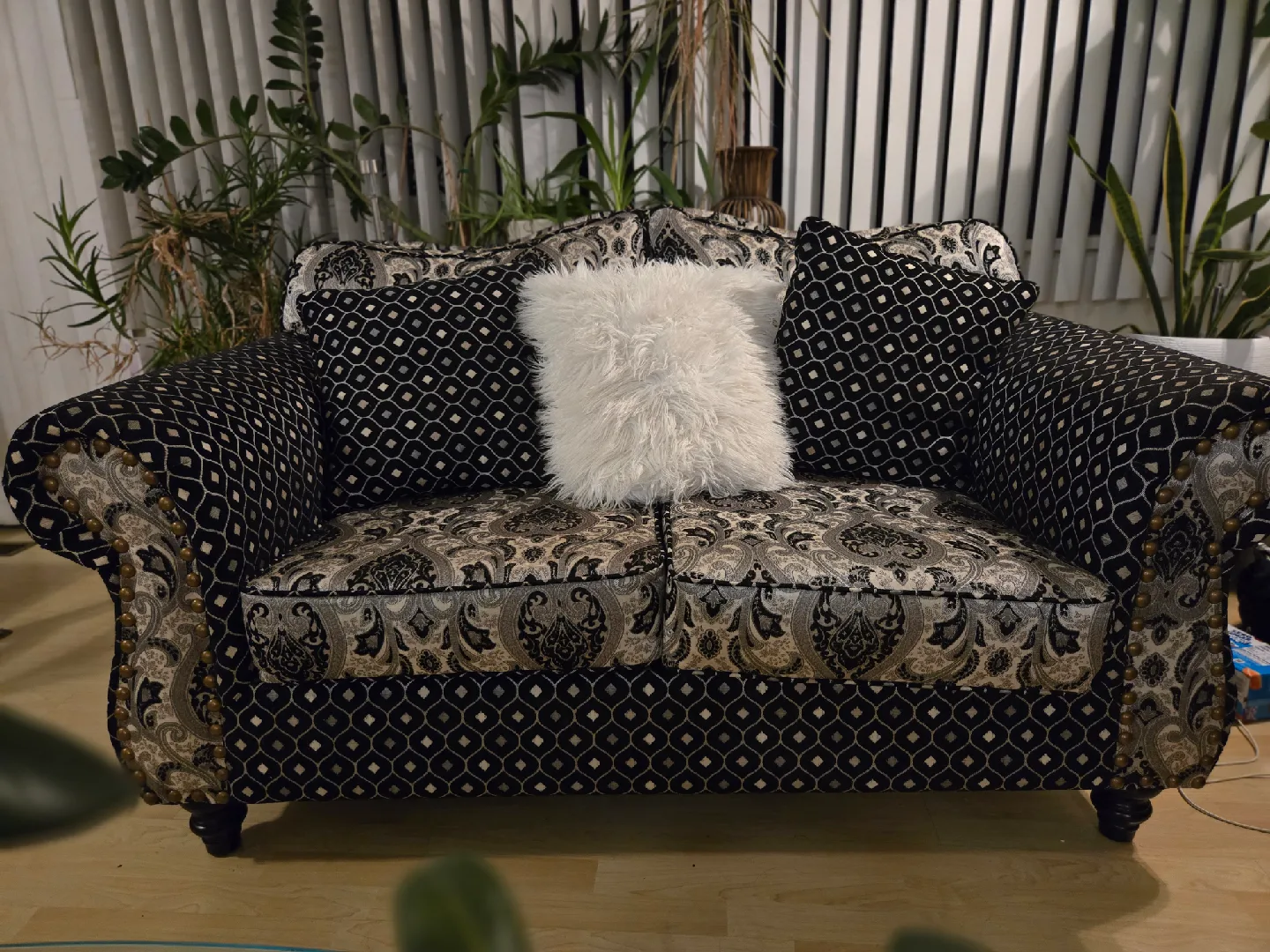 Patterned Loveseat Sofa thumbnail