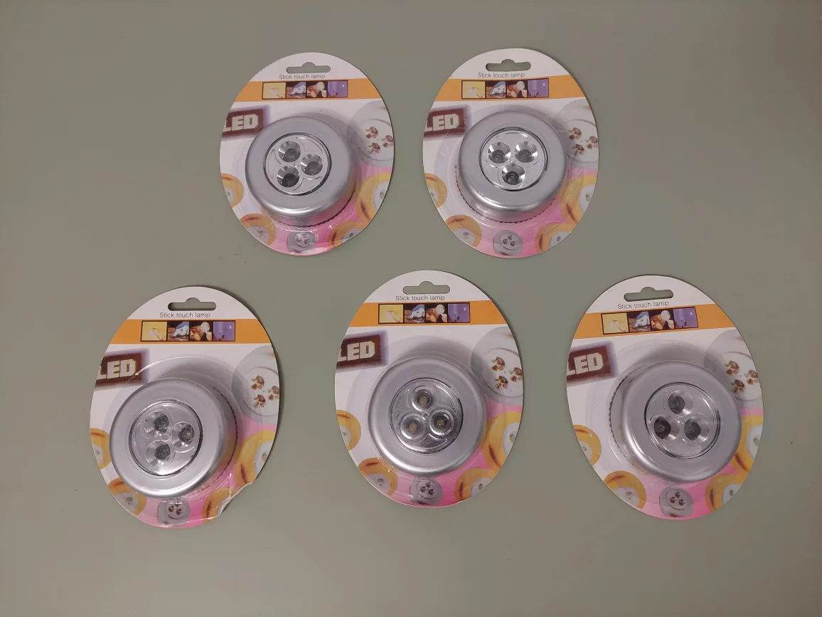 LED Stick Touch  Puck Lights thumbnail