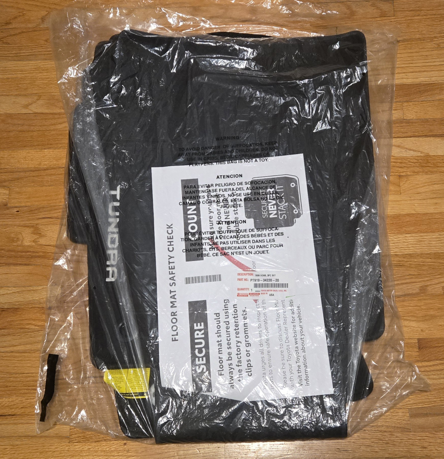 Toyota Tundra Floor Mats(2022-2025)*Brand New* - photo 5