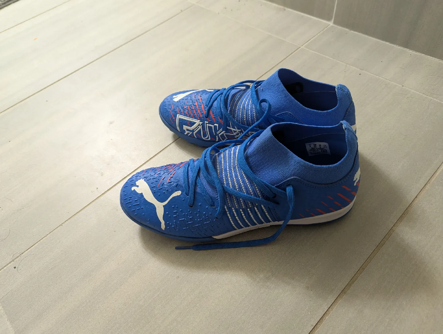 Puma Indoor Soccer Shoes - Blue, Men's, Size 9 (US) image indicator(3)