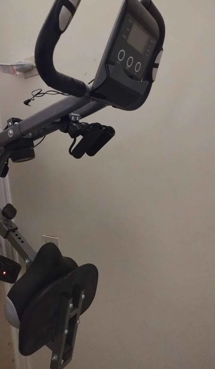 Exercise Bike - Great Condition! image indicator(2)
