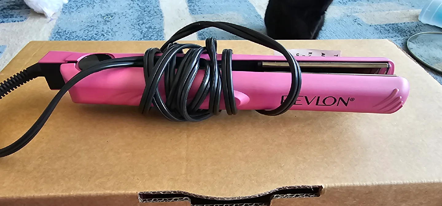 Revlon Pink Hair Straightener thumbnail