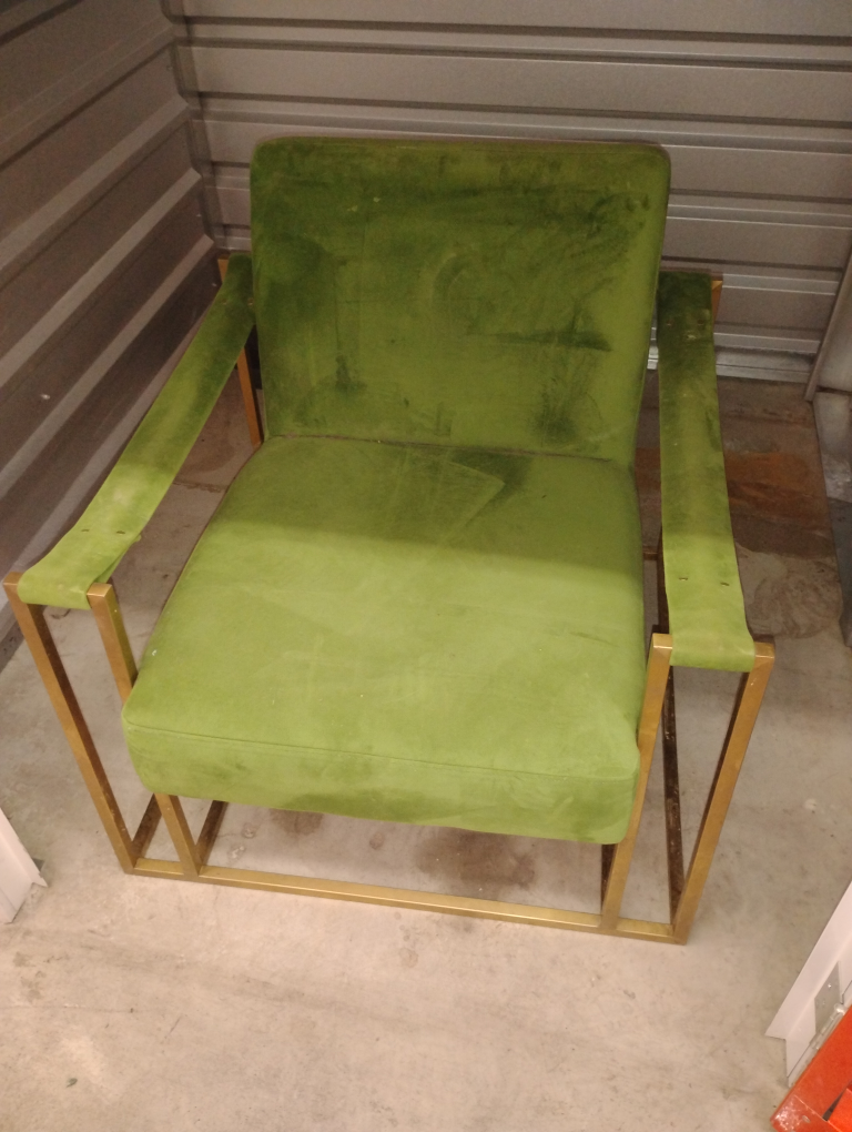 Green Velvet Accent Chair - photo 2