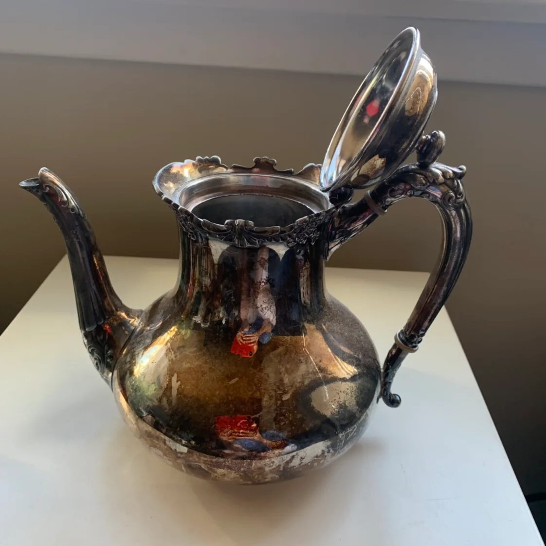 Antique teapot image indicator(2)