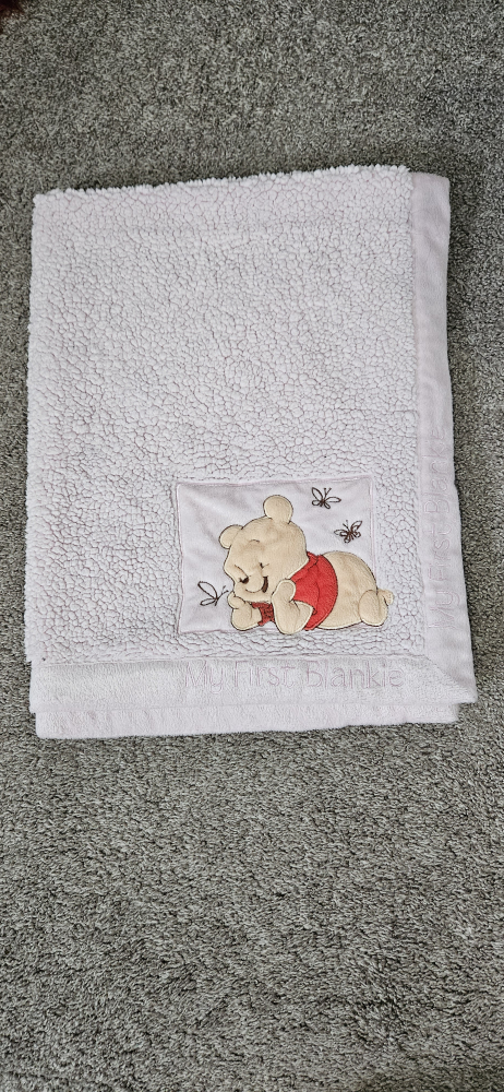 Winnie the Pooh 'My First Blankie'