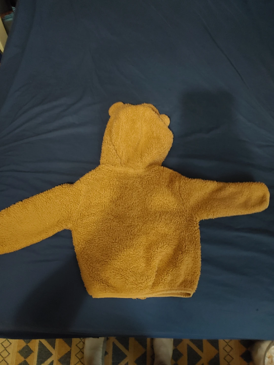 Old Navy Teddy Bear Hoodie - Size 18-24M - photo 3