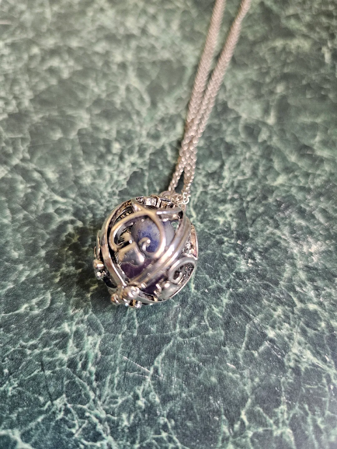 Silver Tone Locket Necklace image indicator(2)