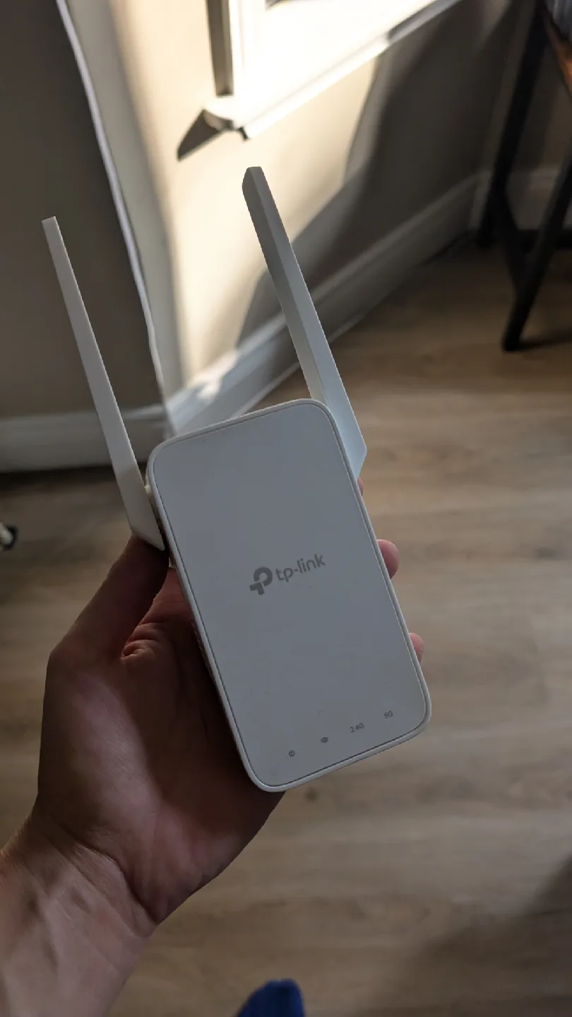 TP-Link AC1200 Mesh Wi-Fi Extender RE315 thumbnail