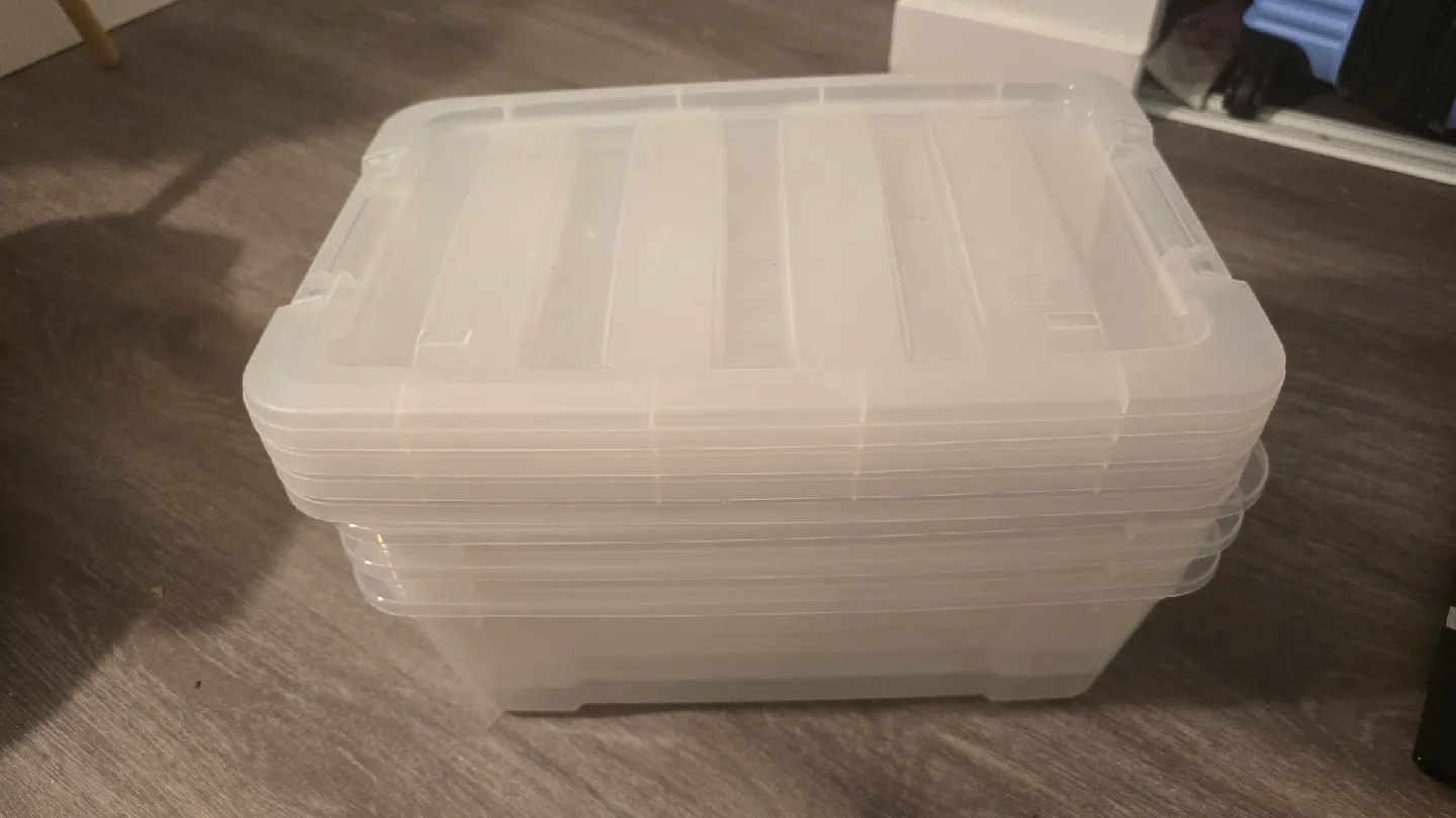 Clear Plastic Storage Boxes with Lids