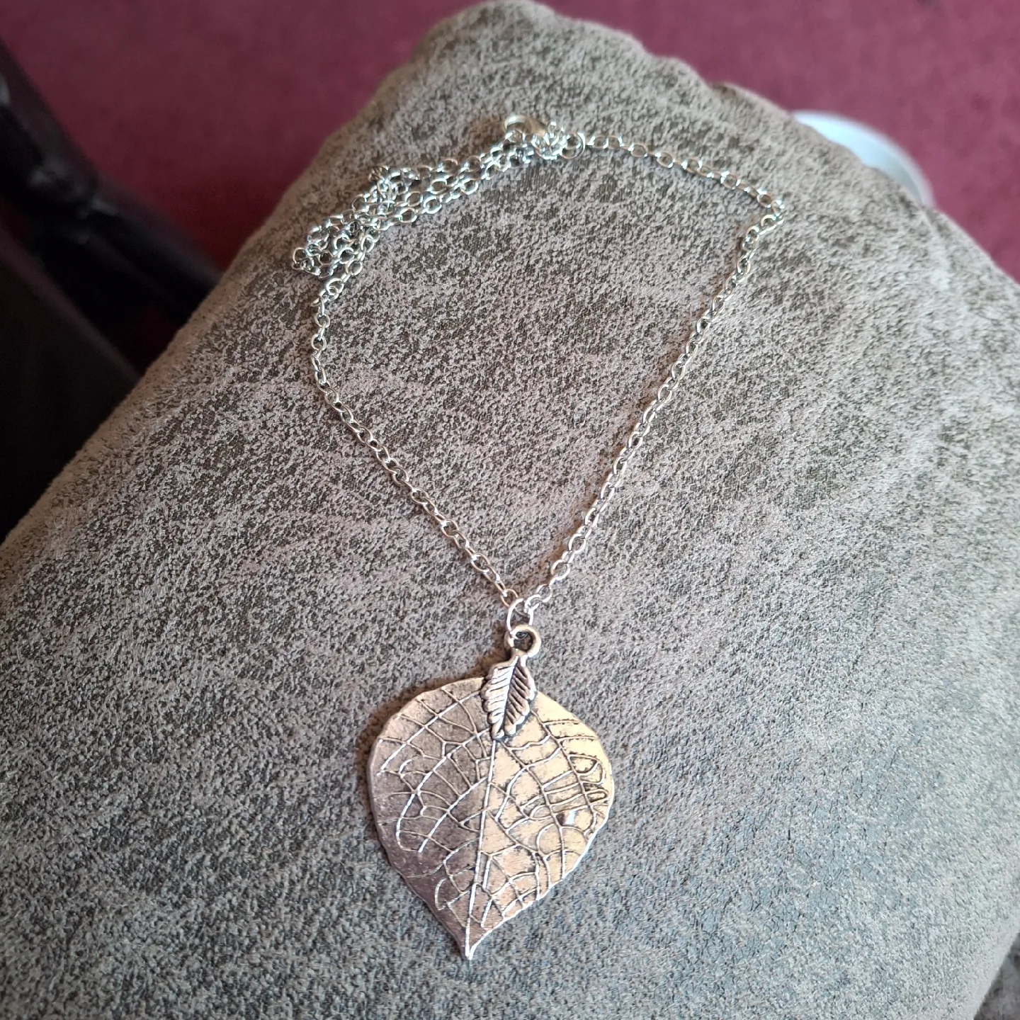 Silver Leaf Necklace thumbnail