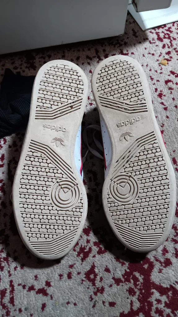 Adidas Sneakers - Size 8 image indicator(2)