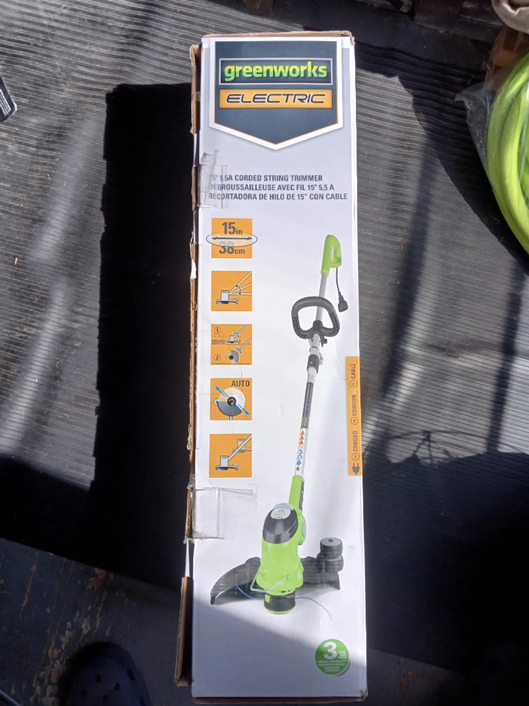 AS IS READ DESCRIPTION Greenworks 5.5A Corded String Trimmer thumbnail