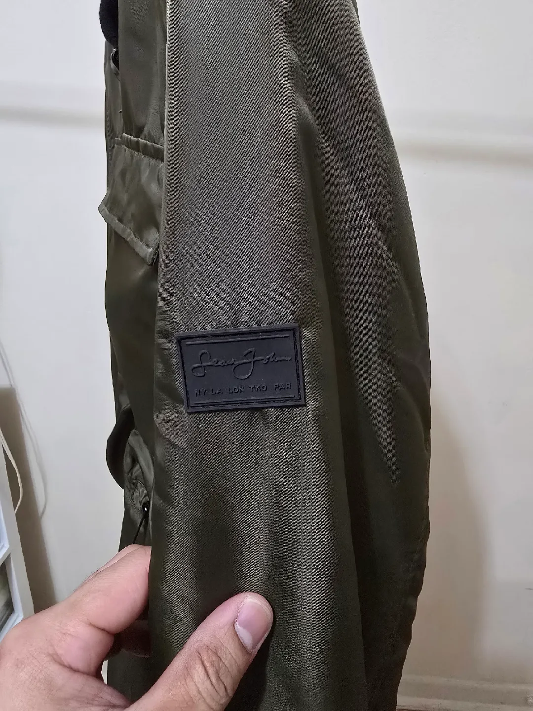 Sean John Olive Green Bomber Jacket - Size M image indicator(9)