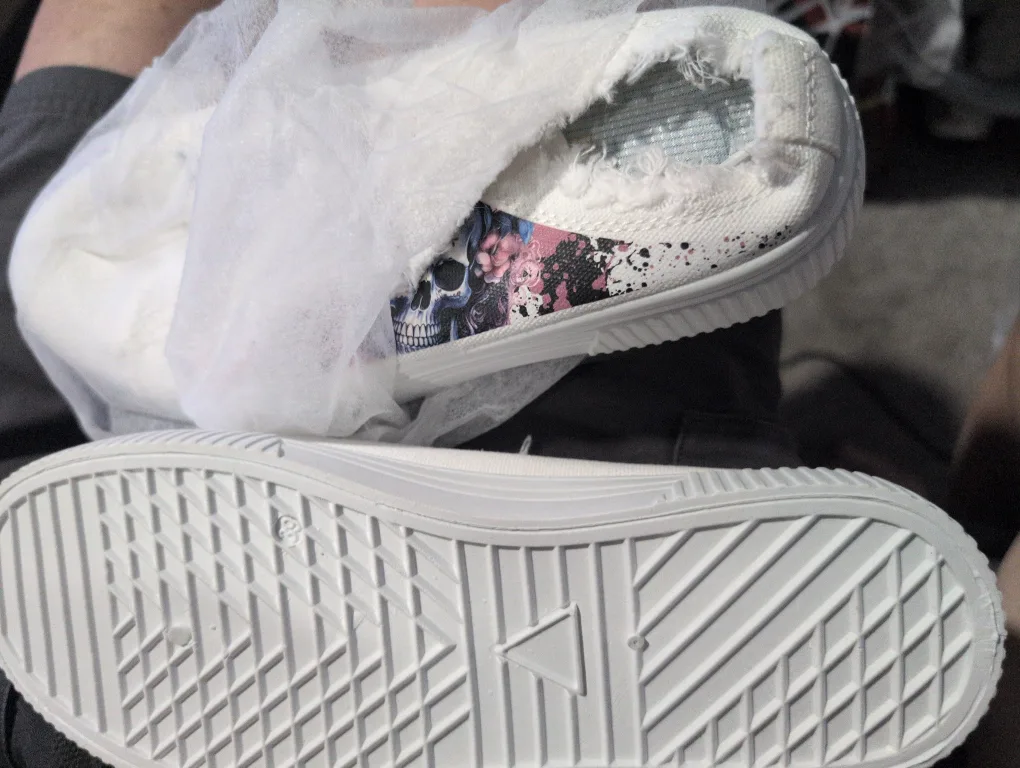White Canvas Sneakers with Skull Design image indicator(2)