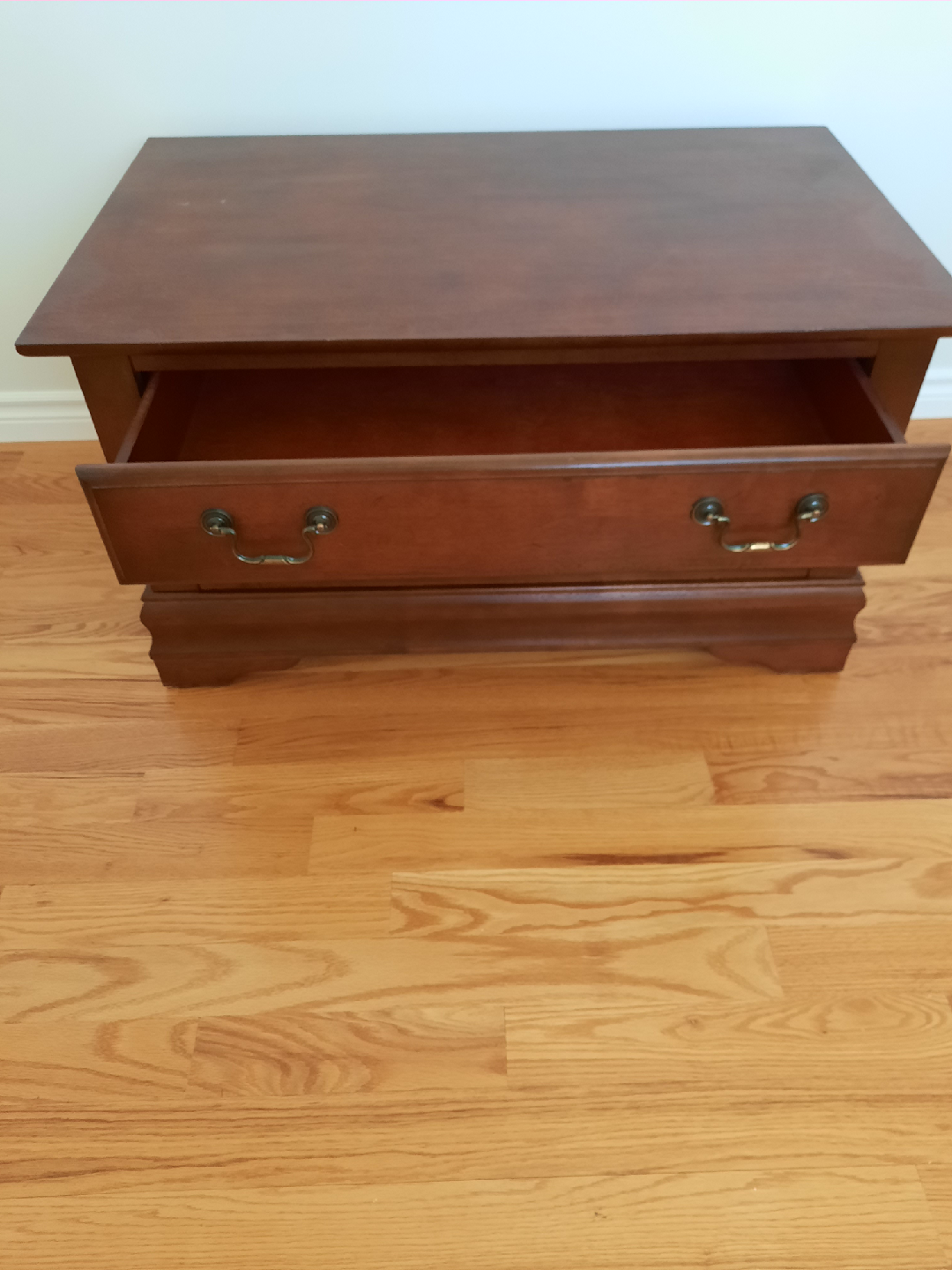 cherry cabinet - photo 3