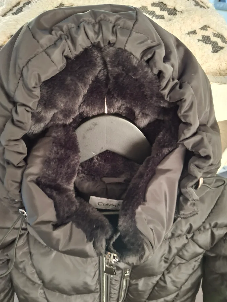 Womens Calvin Klein coat. image indicator(8)