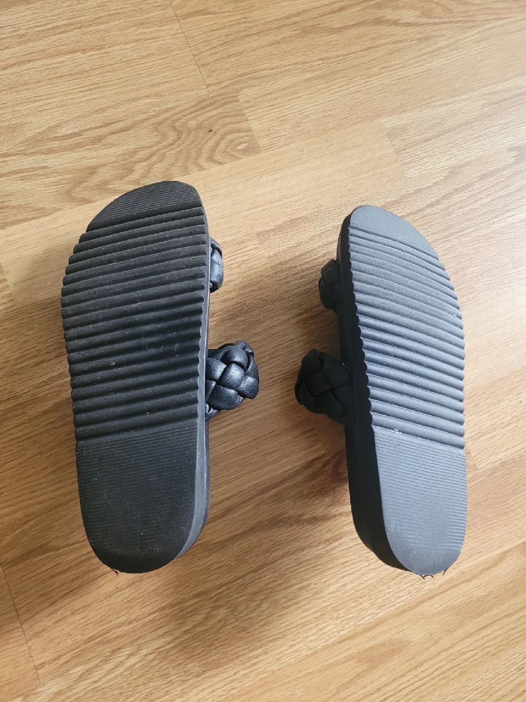 BP Black Braided Sandals - Size 8 image indicator(3)