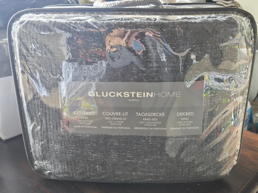 GlucksteinHome Valencia King Coverlet Set - New image indicator(2)