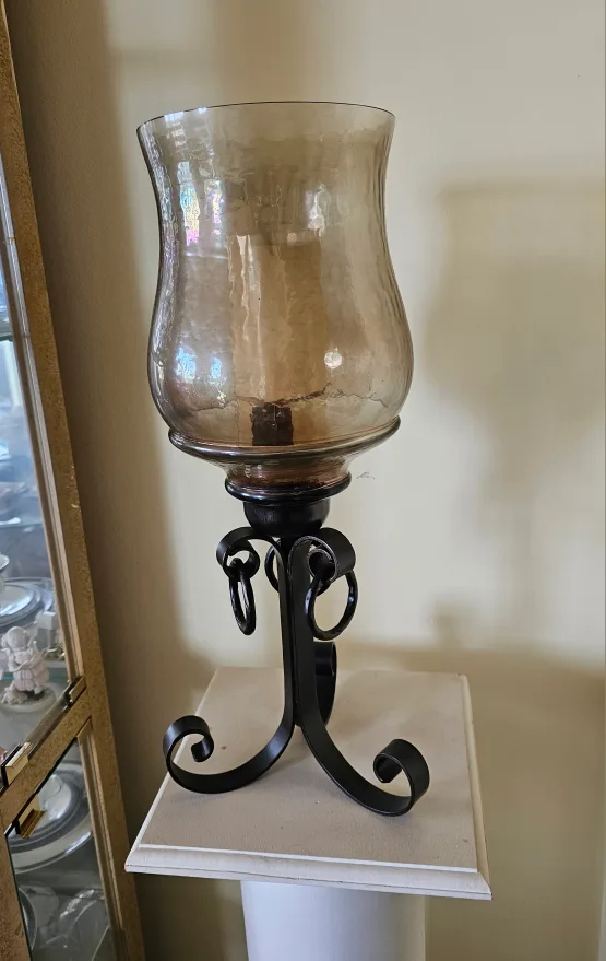 Metal and Glass Candle Holder image indicator(3)