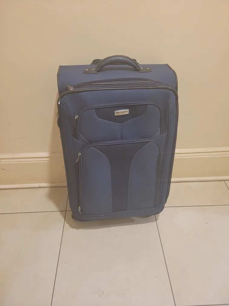 Ricardo Elite Rolling Suitcase - Blue thumbnail