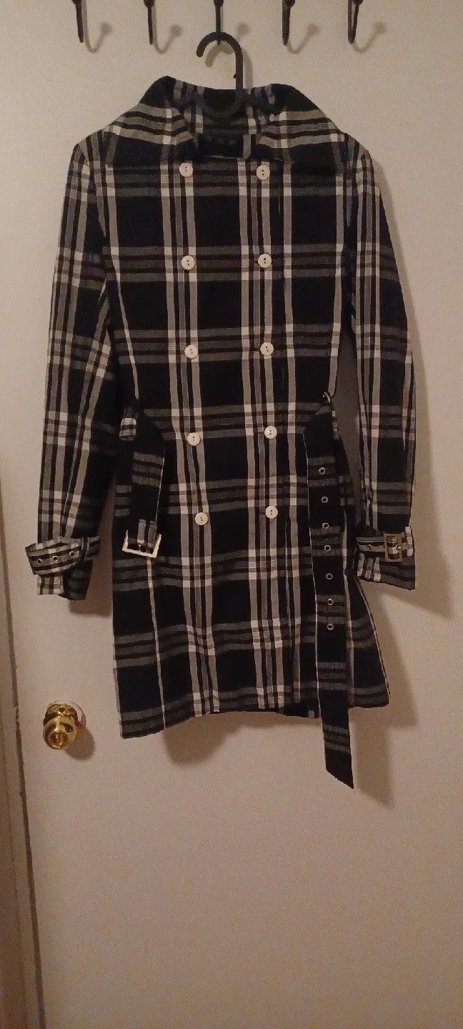 Trench Coat - Plaid Pattern image indicator(4)