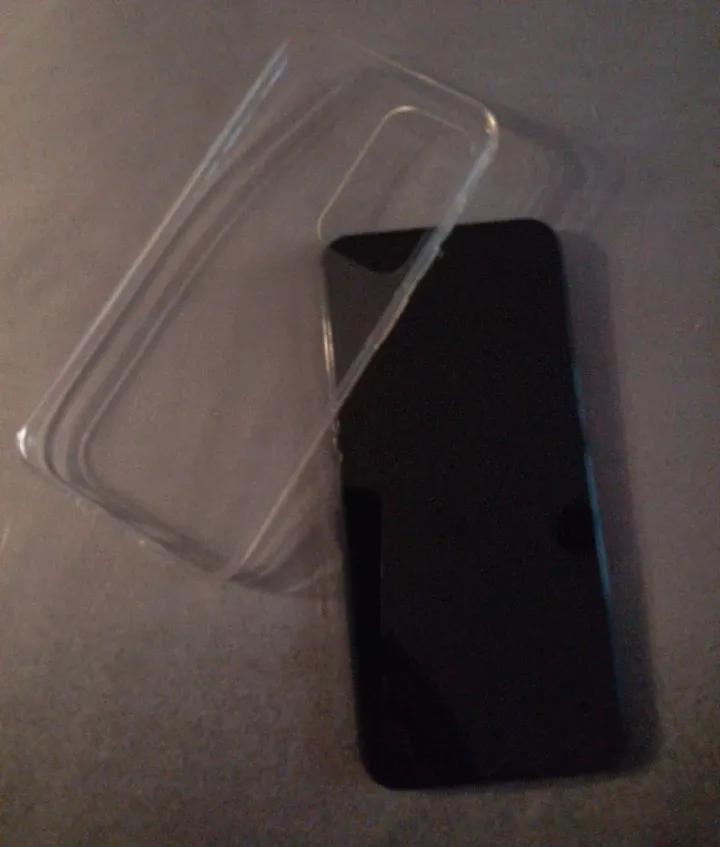 GENERIC Android Smartphone with cover. BRAND NEW!