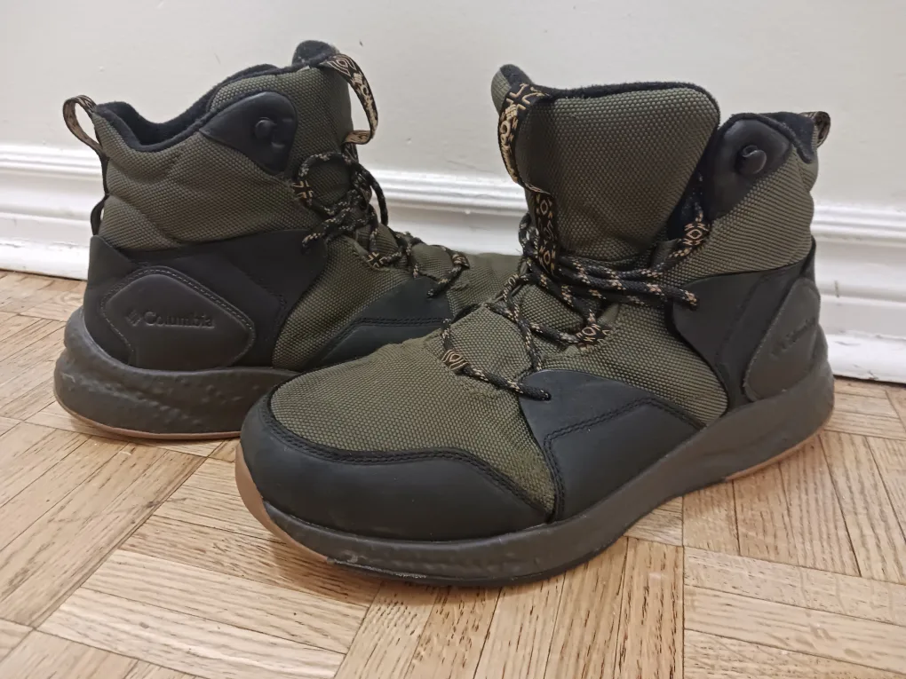Columbia Men's Newton Ridge Plus II Waterproof Hiking Boots thumbnail